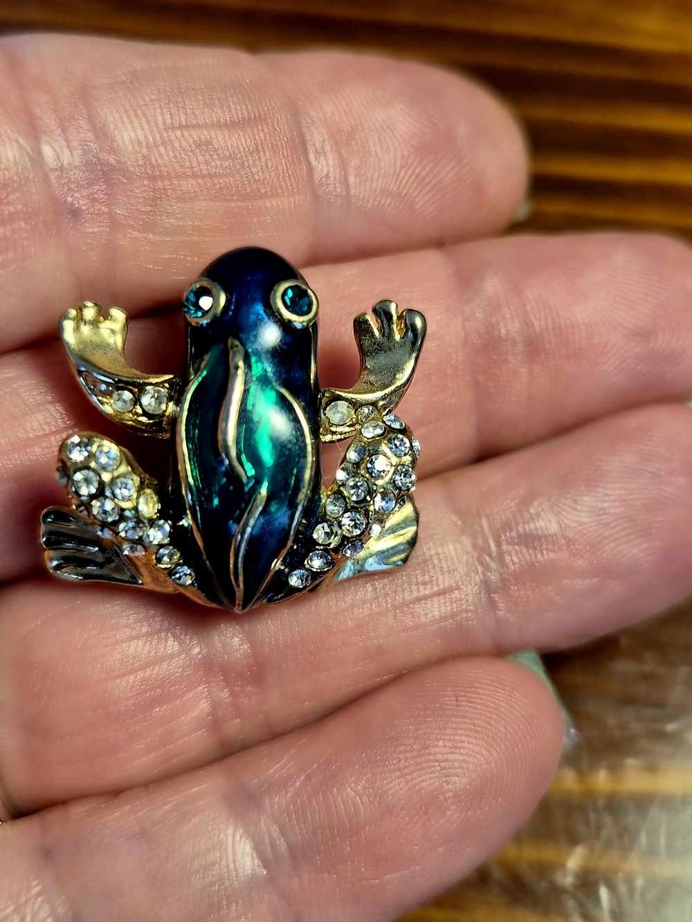 VTG Green and Gold Frog Brooch with Crystal Accents